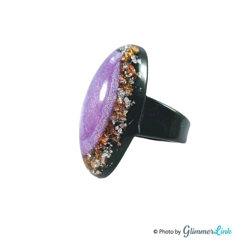 Vintage Resin Purple & Black Glittery Oval Statement Ring